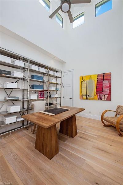 750 11th St S, Unit C, Naples, FL 34102 Photo