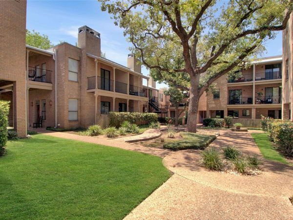 611 E 45th ST, Unit 8, Austin, TX 78751