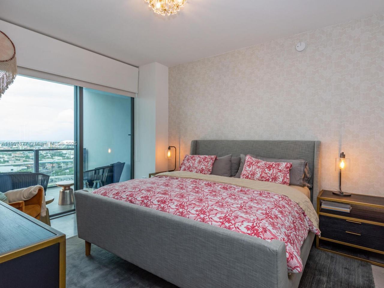 68 SE 6th St, Unit 2304, Miami, FL 33131 Photo