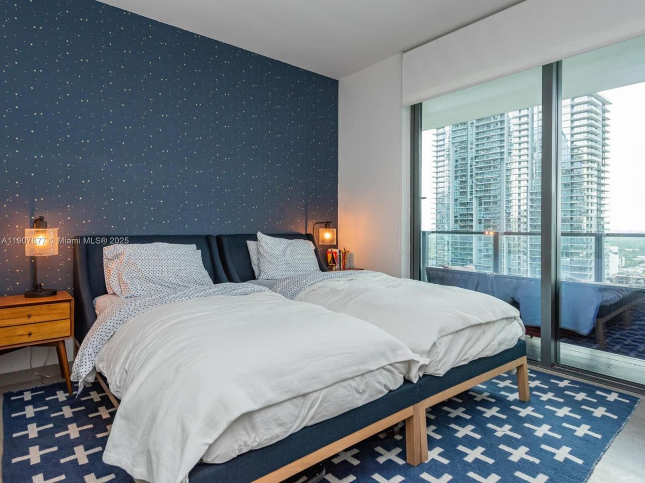 68 SE 6th St, Unit 2304, Miami, FL 33131 Photo