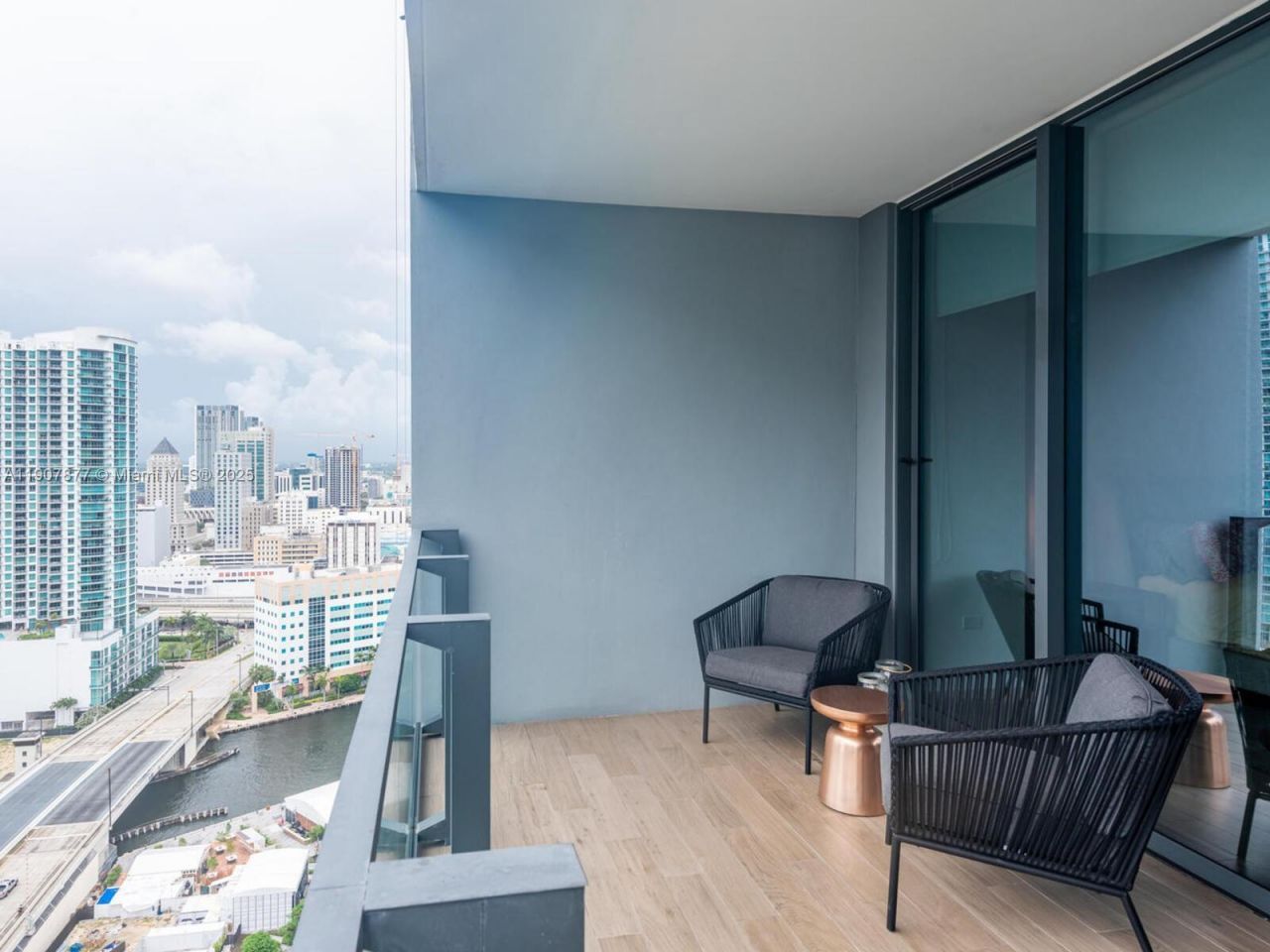 68 SE 6th St, Unit 2304, Miami, FL 33131 Photo