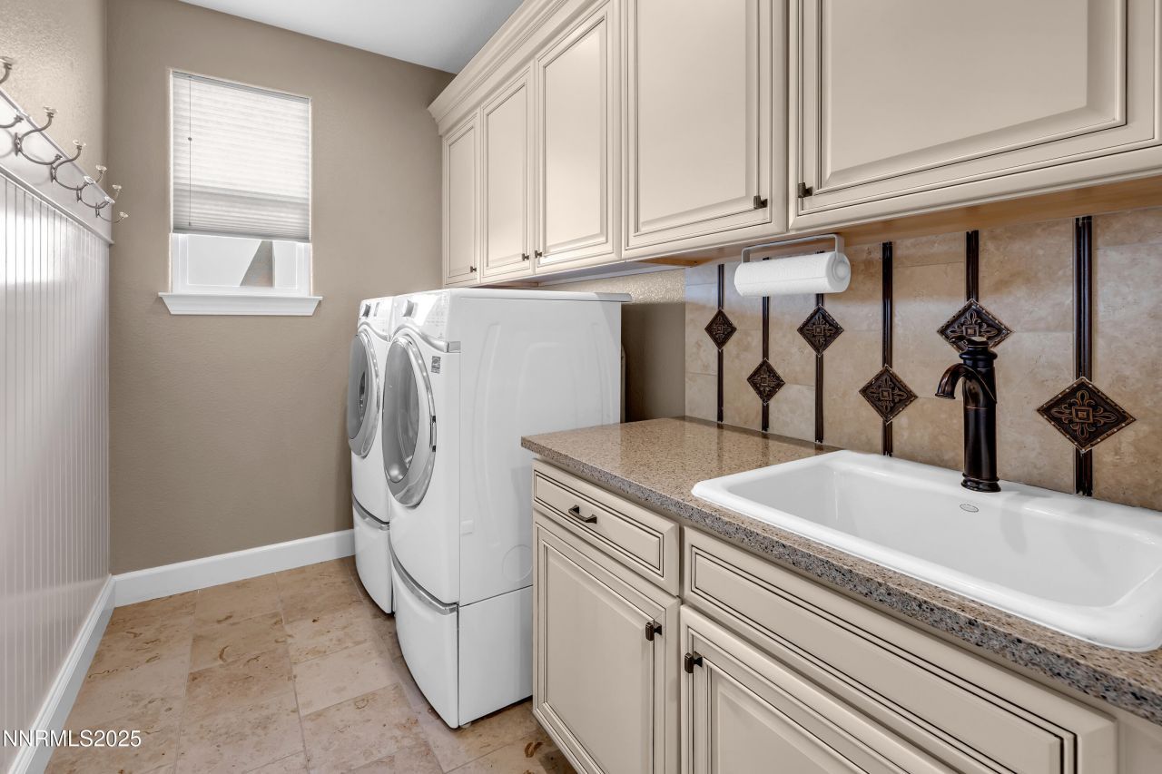 9930 Hafflinger Lane, Reno, NV 89521 Photo