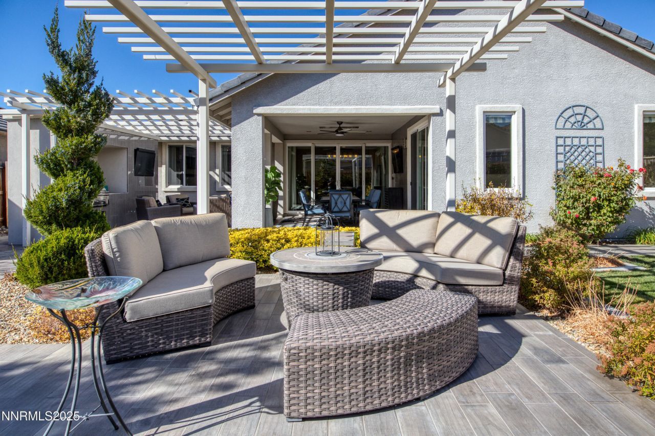 9930 Hafflinger Lane, Reno, NV 89521 Photo