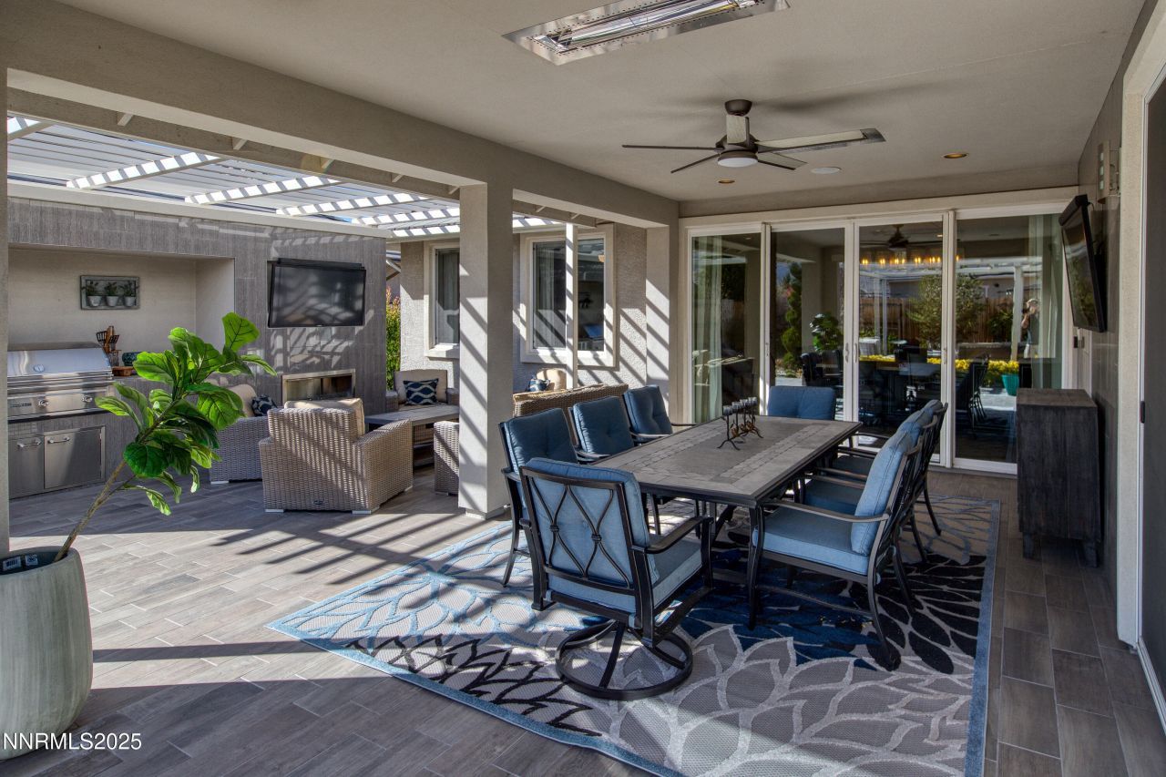 9930 Hafflinger Lane, Reno, NV 89521 Photo