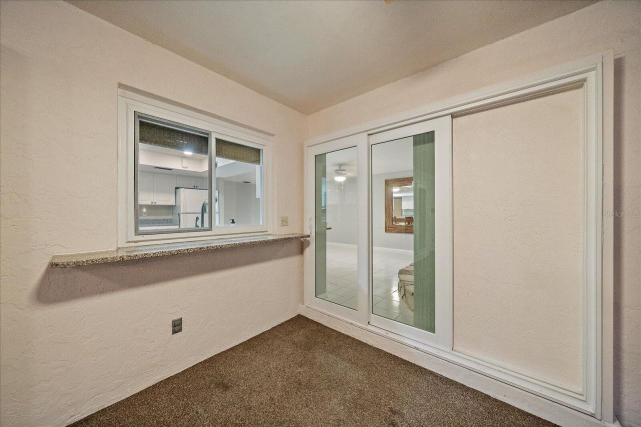 3652 Oak Grove Drive, Sarasota, FL 34243 Photo