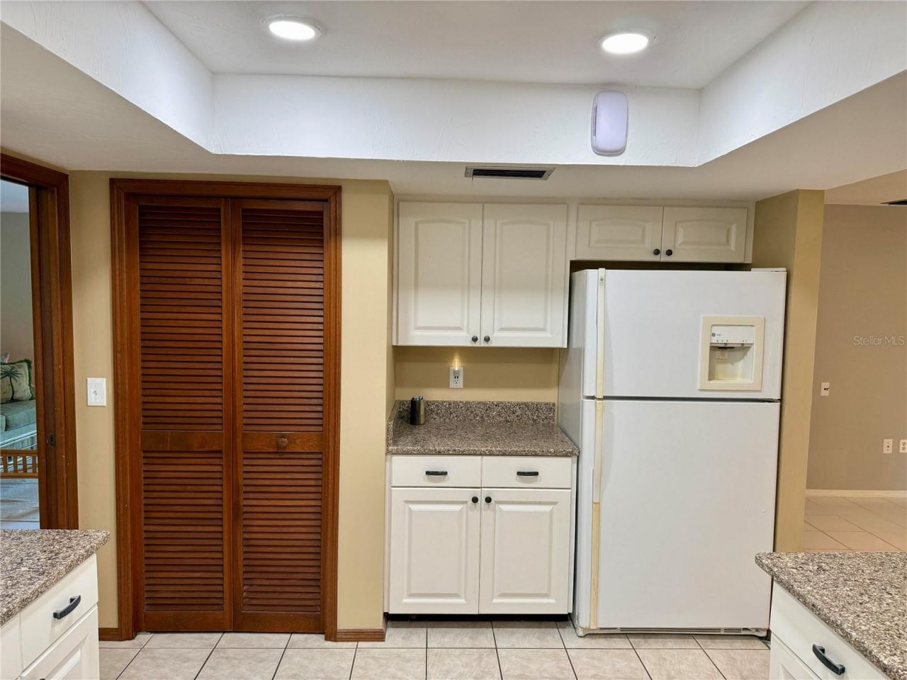 3652 Oak Grove Drive, Sarasota, FL 34243 Photo