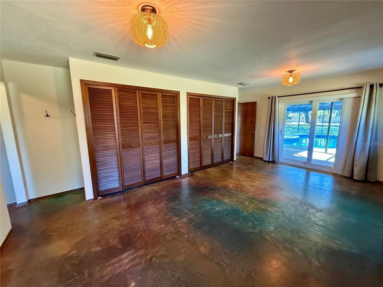 3652 Oak Grove Drive, Sarasota, FL 34243 Photo