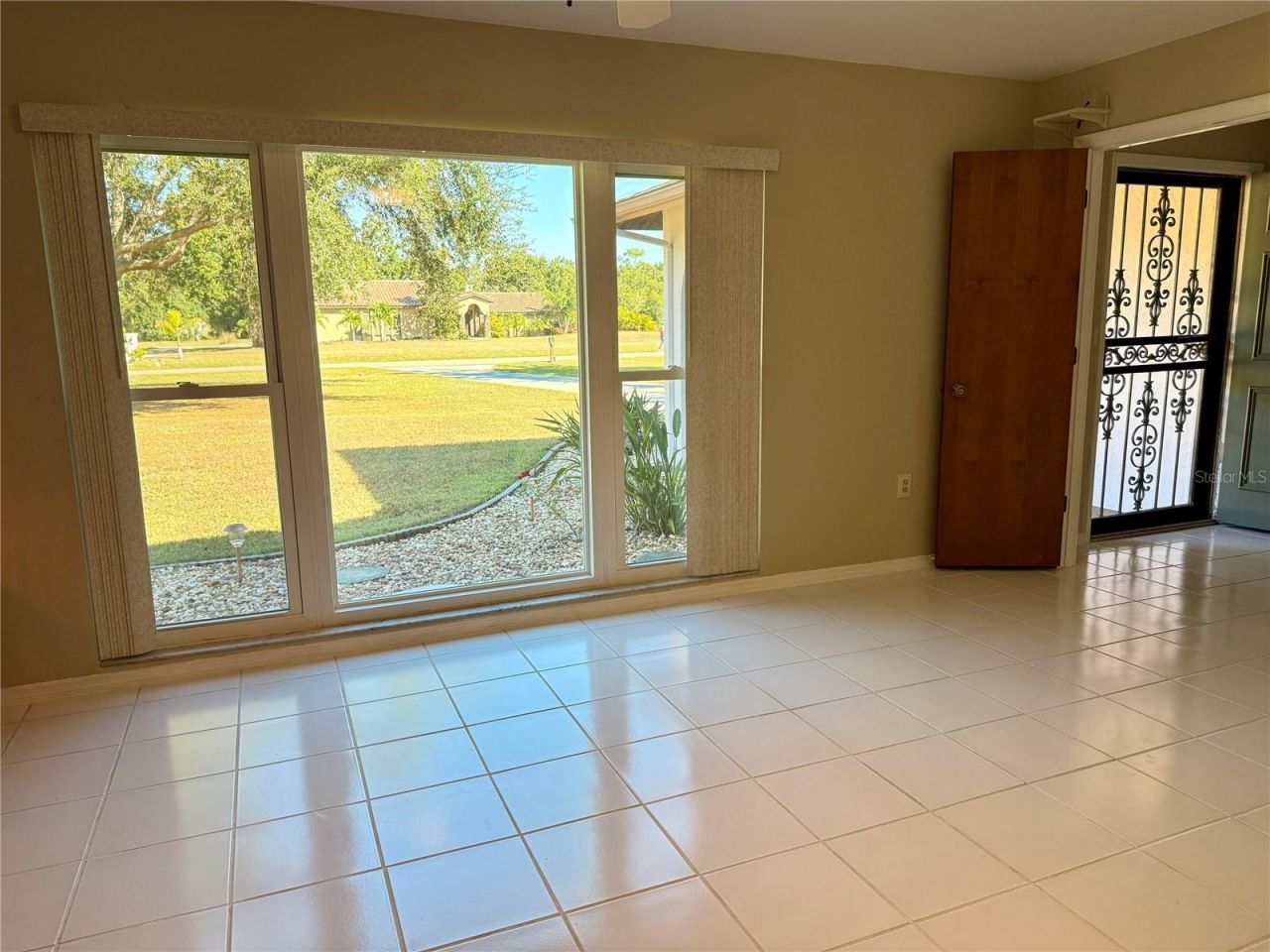 3652 Oak Grove Drive, Sarasota, FL 34243 Photo