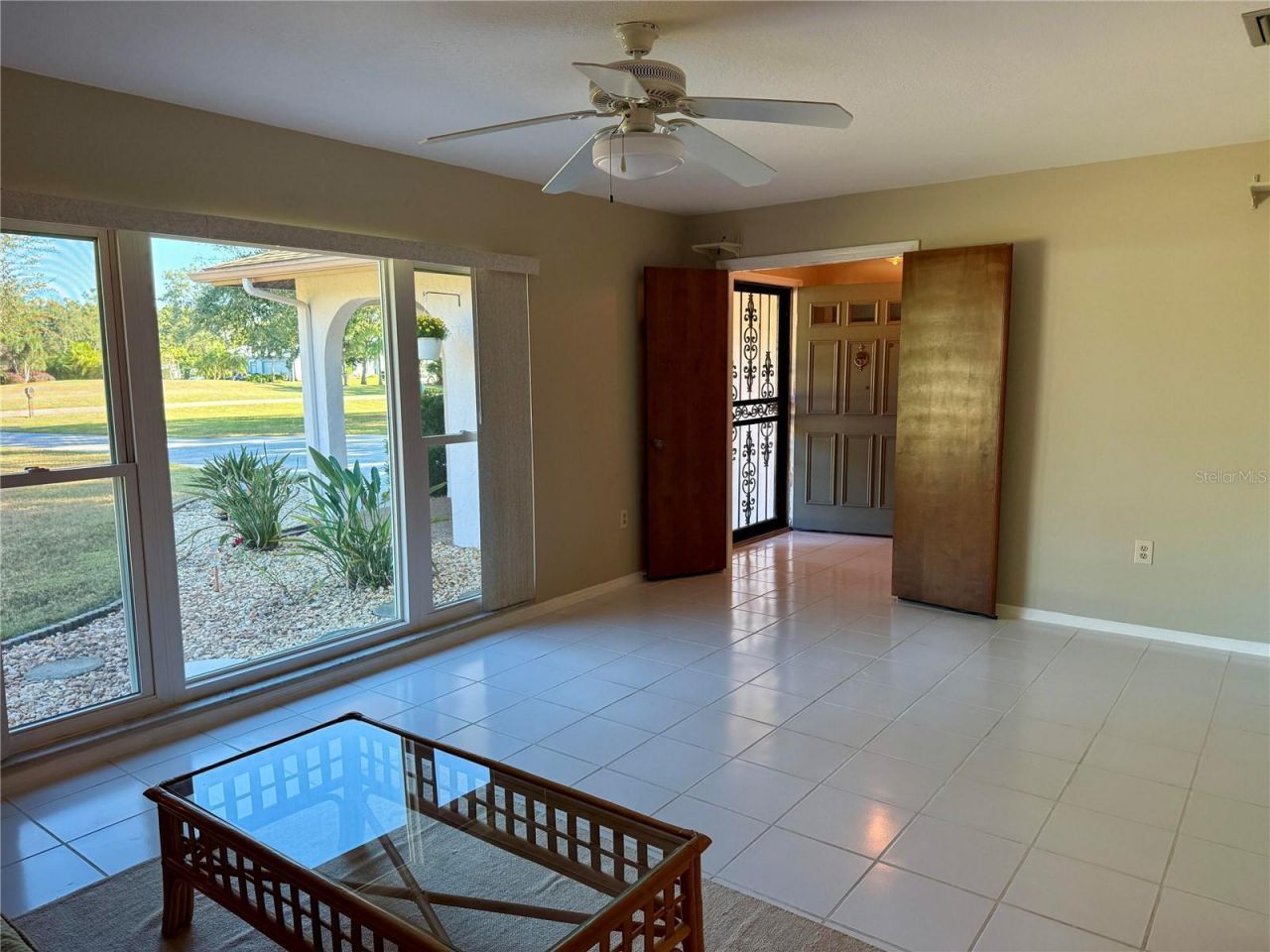 3652 Oak Grove Drive, Sarasota, FL 34243 Photo