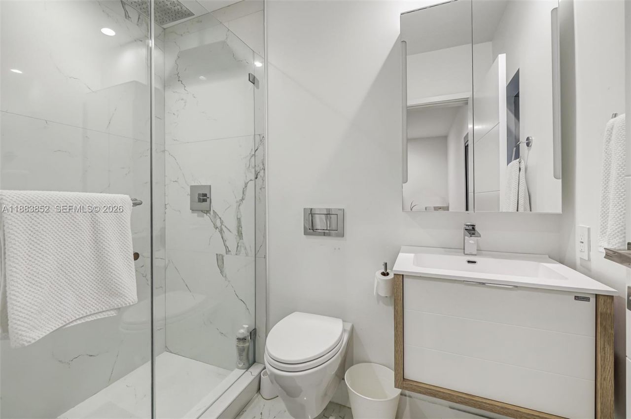 79 W Shore Dr, Miami, FL 33133 Photo