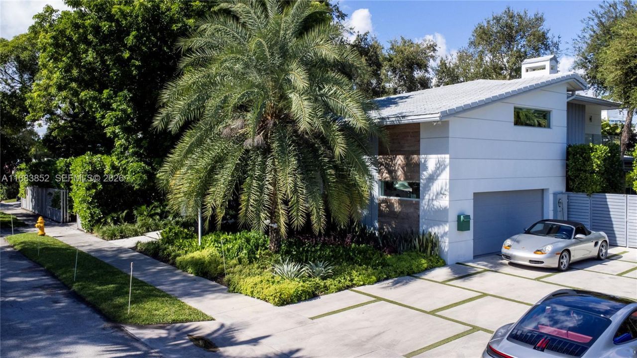 79 W Shore Dr, Miami, FL 33133 Photo