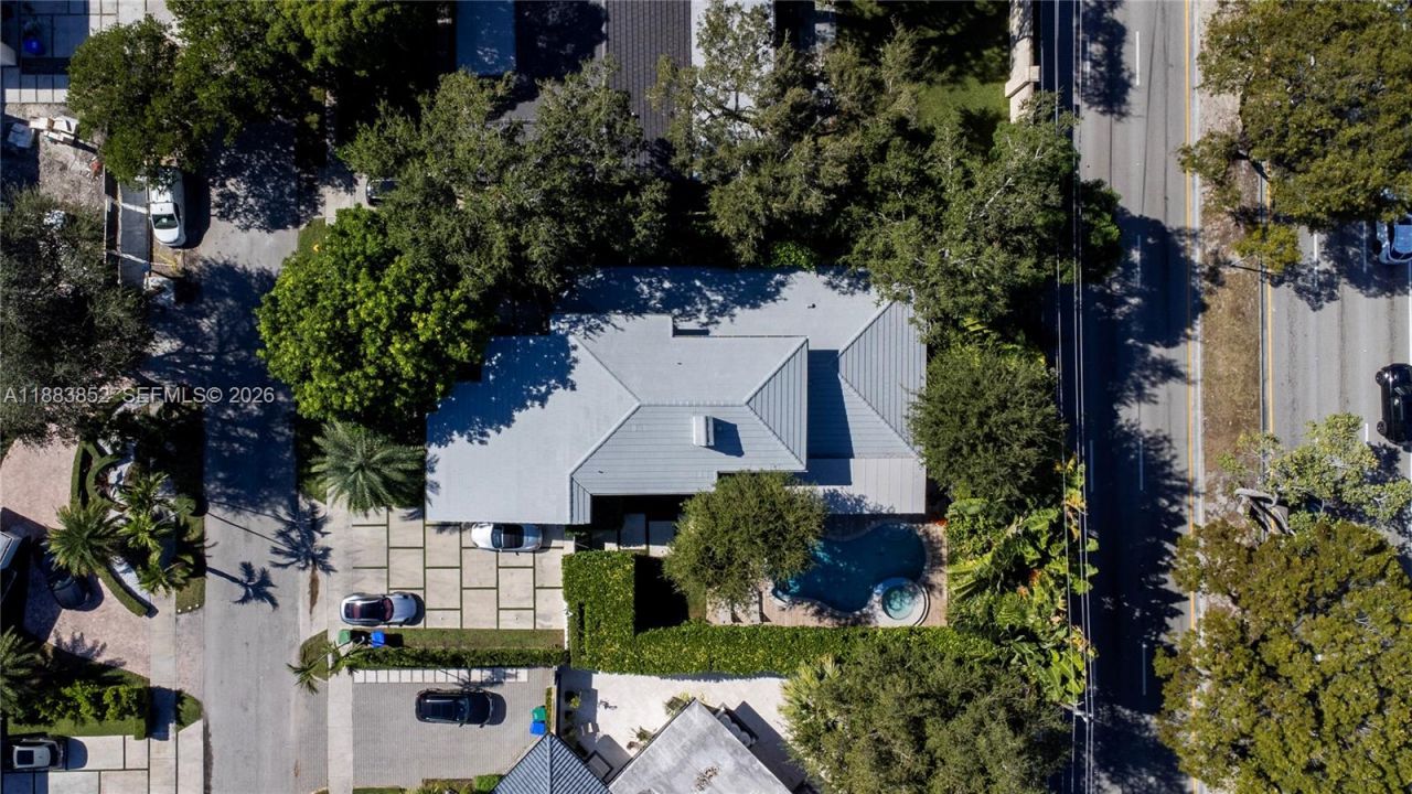 79 W Shore Dr, Miami, FL 33133 Photo