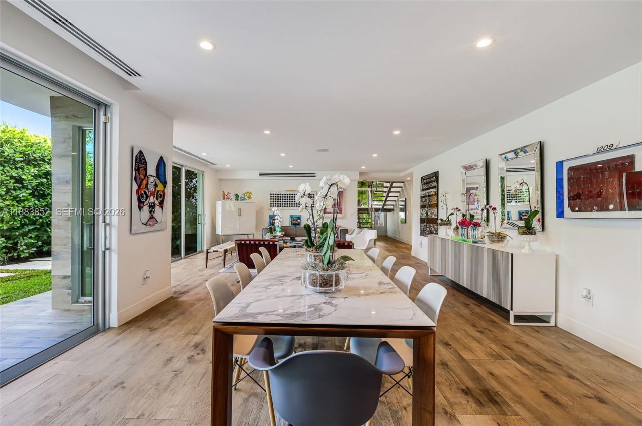 79 W Shore Dr, Miami, FL 33133 Photo