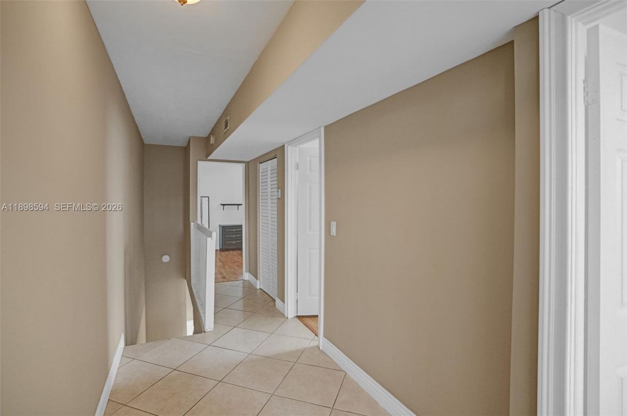 4350 W 11th Ct, Unit 62, Hialeah, FL 33012 Photo