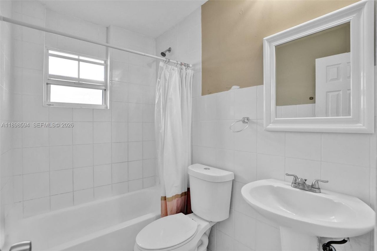 4350 W 11th Ct, Unit 62, Hialeah, FL 33012 Photo