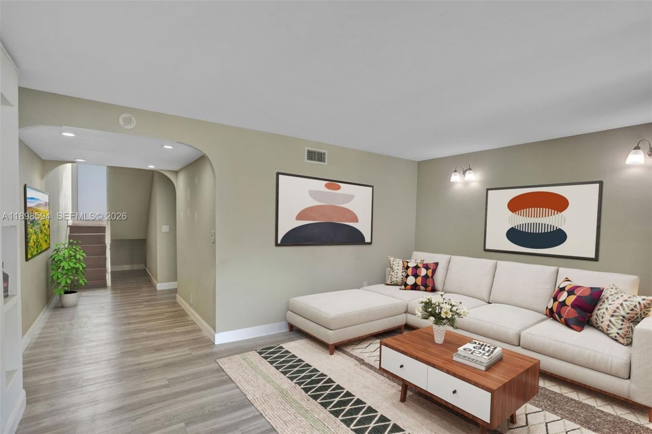 4350 W 11th Ct, Unit 62, Hialeah, FL 33012 Photo