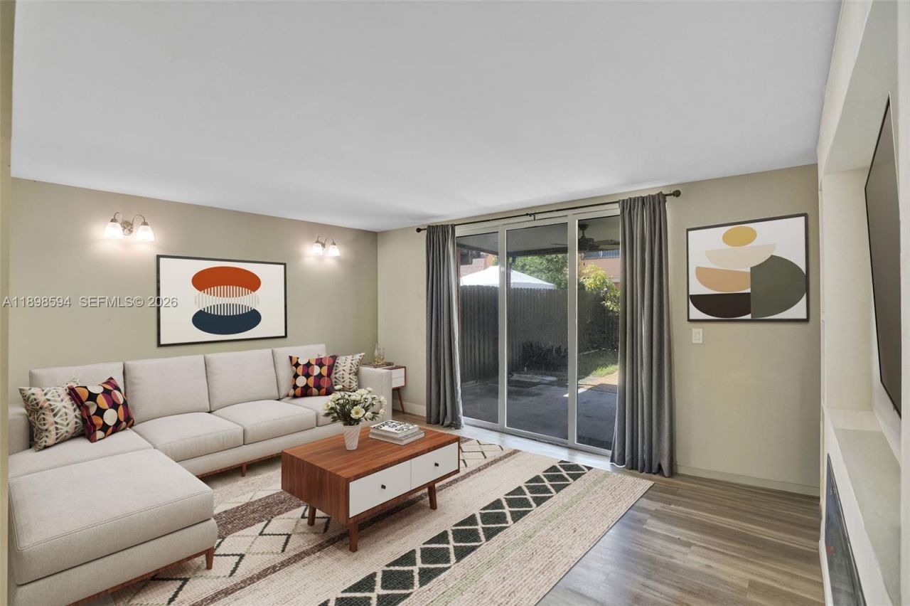 4350 W 11th Ct, Unit 62, Hialeah, FL 33012 Photo