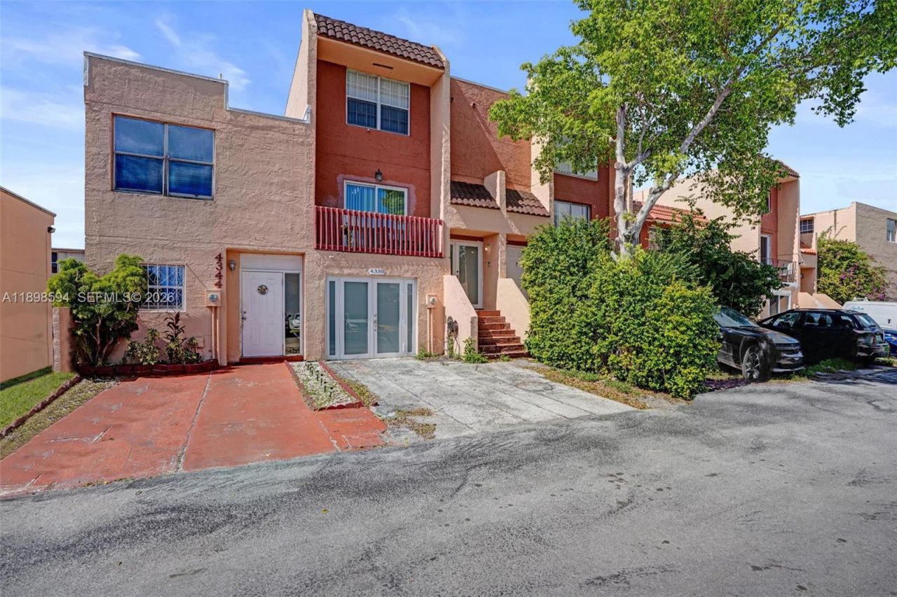 4350 W 11th Ct, Unit 62, Hialeah, FL 33012 Photo