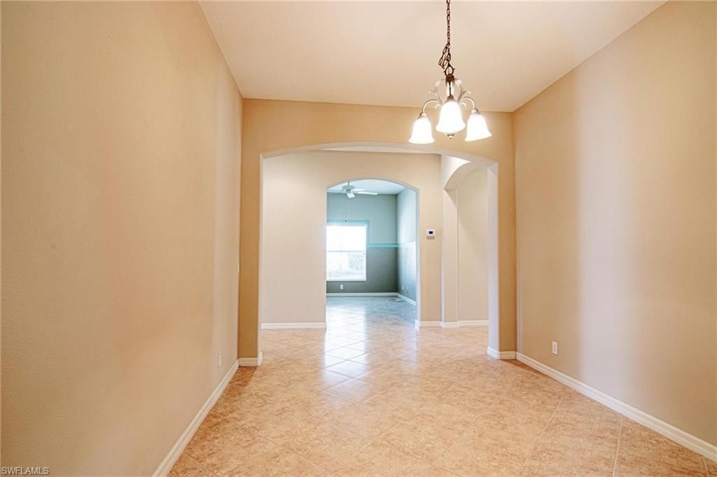 2390 Verdmont Ct, Cape Coral, FL 33991 Photo