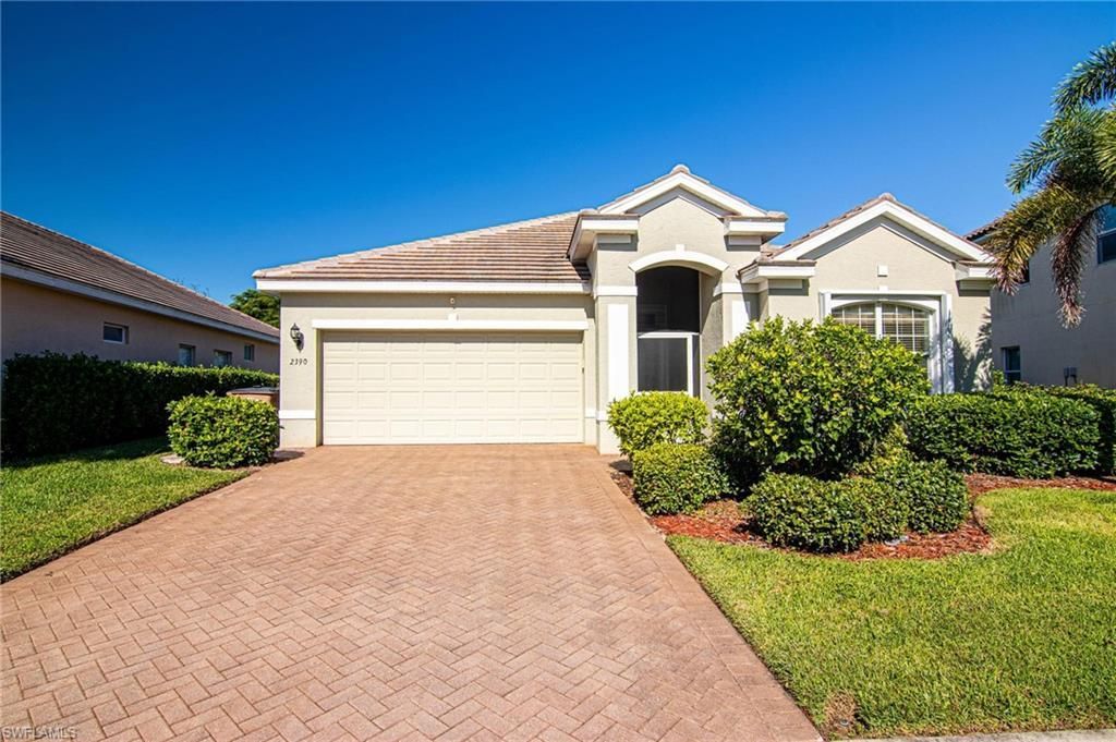 2390 Verdmont Ct, Cape Coral, FL 33991 Photo