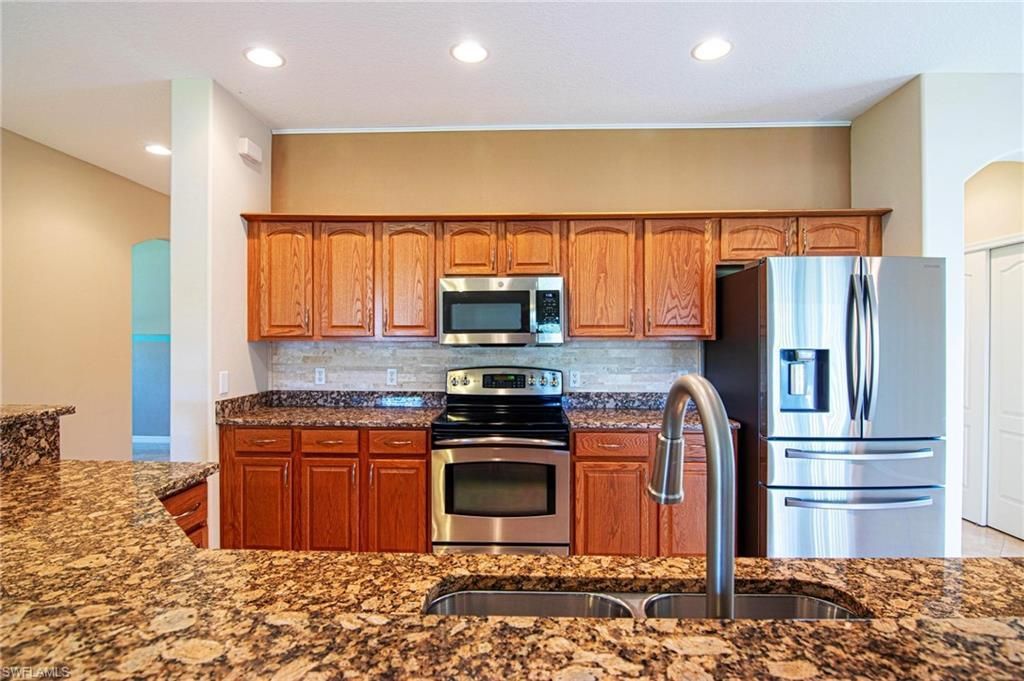 2390 Verdmont Ct, Cape Coral, FL 33991 Photo