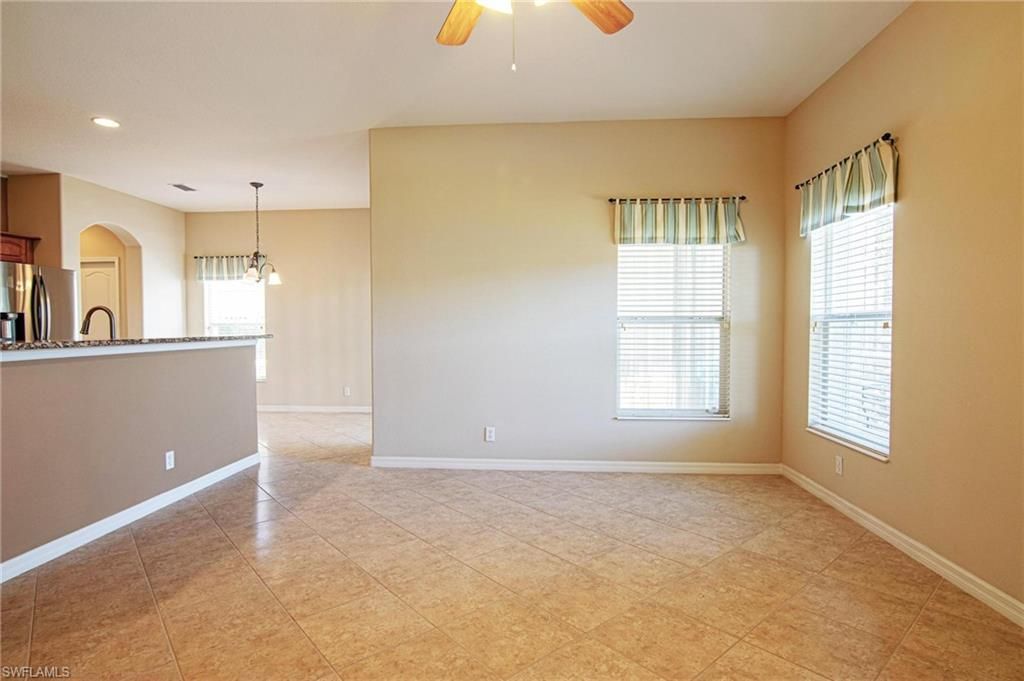 2390 Verdmont Ct, Cape Coral, FL 33991 Photo