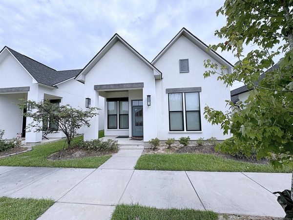 10263 Alderman Dr, Baton Rouge, LA 70818