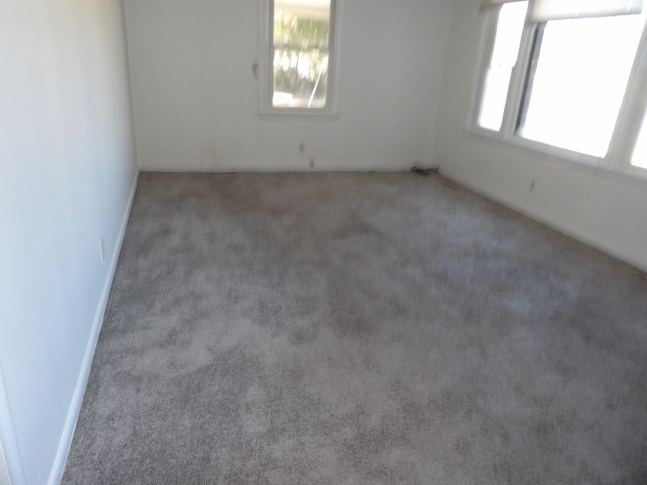 111 Heatley Street Photo 3