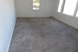 111 Heatley Street photo 4