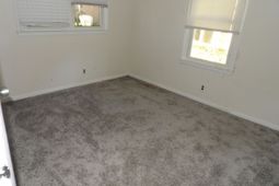 111 Heatley Street photo 4