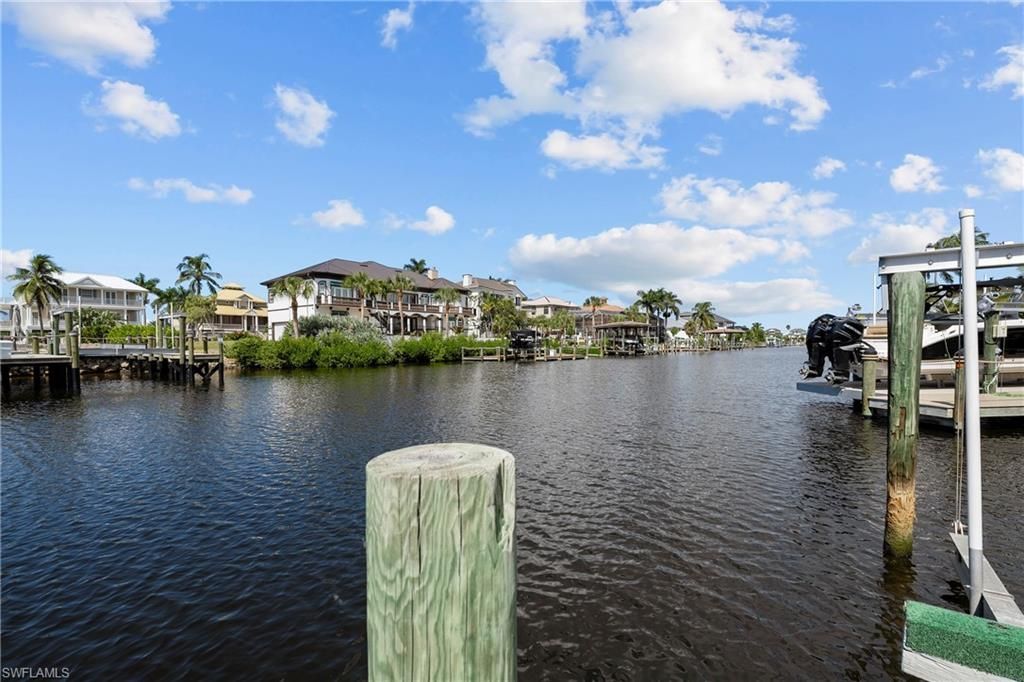 18292 Deep Passage Ln, Fort Myers Beach, FL 33931 Photo