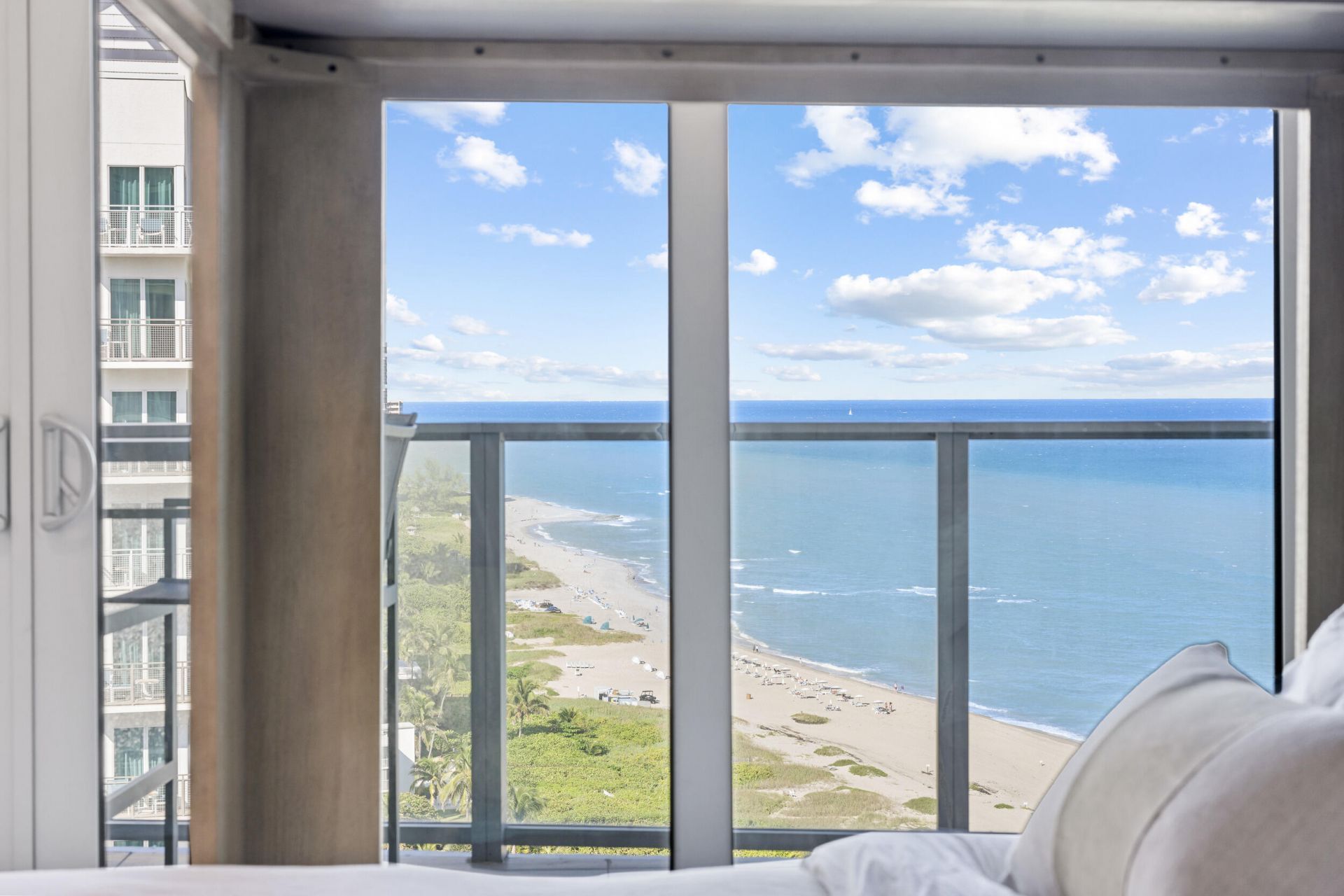 3100 N Ocean Drive, Unit H-1702, Singer Island, FL 33404 Photo