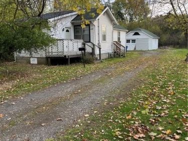 4849 Harlem Road, Buffalo, NY 14226