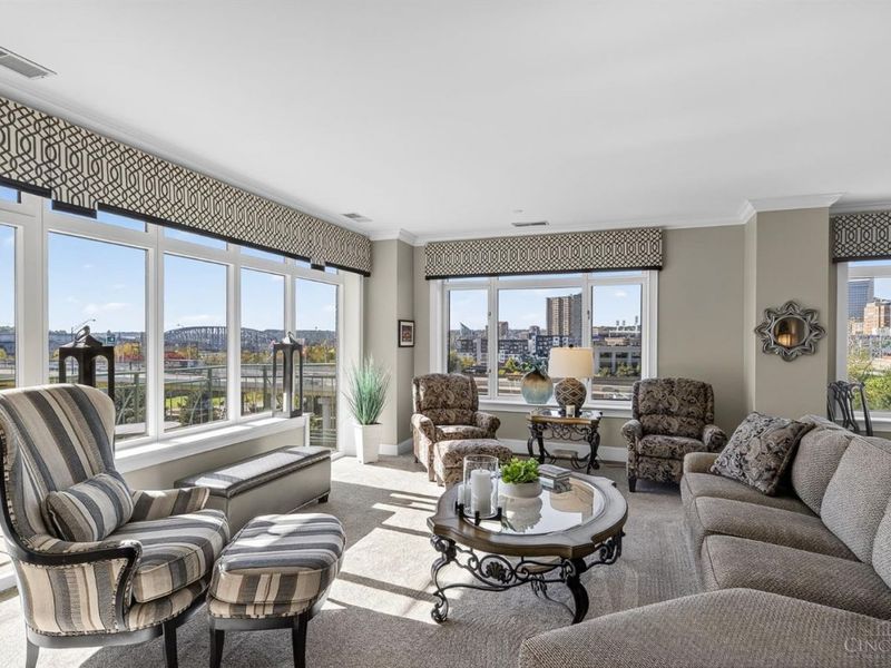 900 Adams Crossing, Unit 6800, Cincinnati, OH 45202 Photo 19