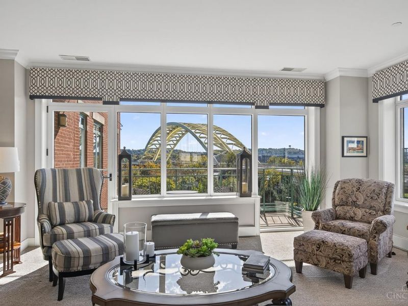 900 Adams Crossing, Unit 6800, Cincinnati, OH 45202 Photo 22