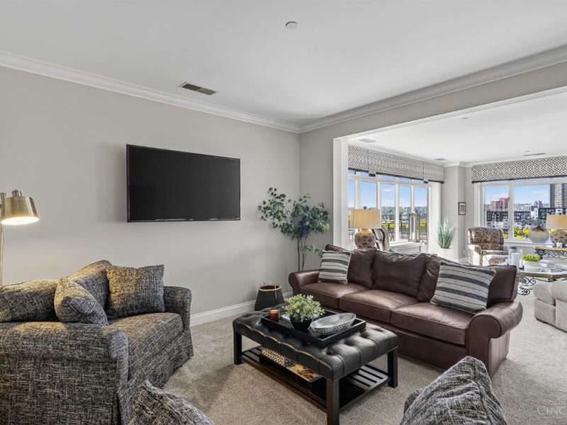 900 Adams Crossing, Unit 6800, Cincinnati, OH 45202 Photo 26