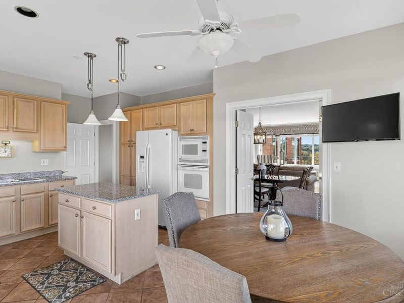 900 Adams Crossing, Unit 6800, Cincinnati, OH 45202 Photo 36