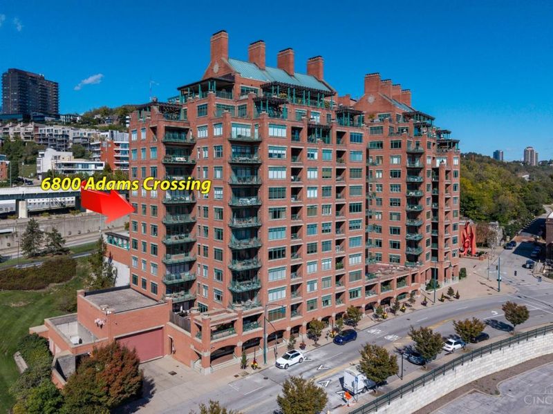 900 Adams Crossing, Unit 6800, Cincinnati, OH 45202 Photo 4