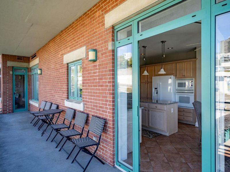 900 Adams Crossing, Unit 6800, Cincinnati, OH 45202 Photo 57