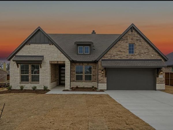 1132 Trinity Drive, Springtown, TX 76082