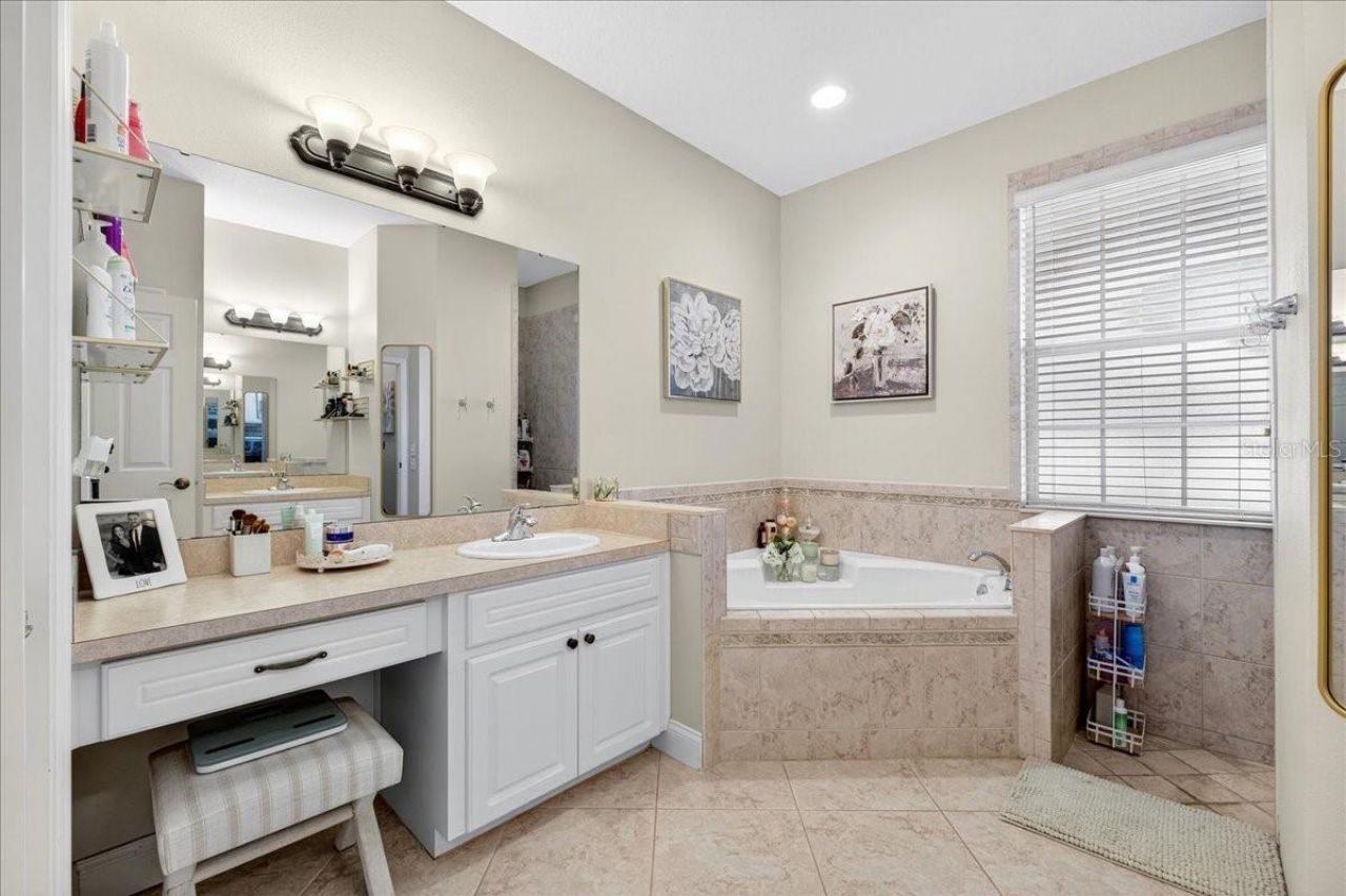 3928 Sunnywood Circle, Lakeland, FL 33812 Photo