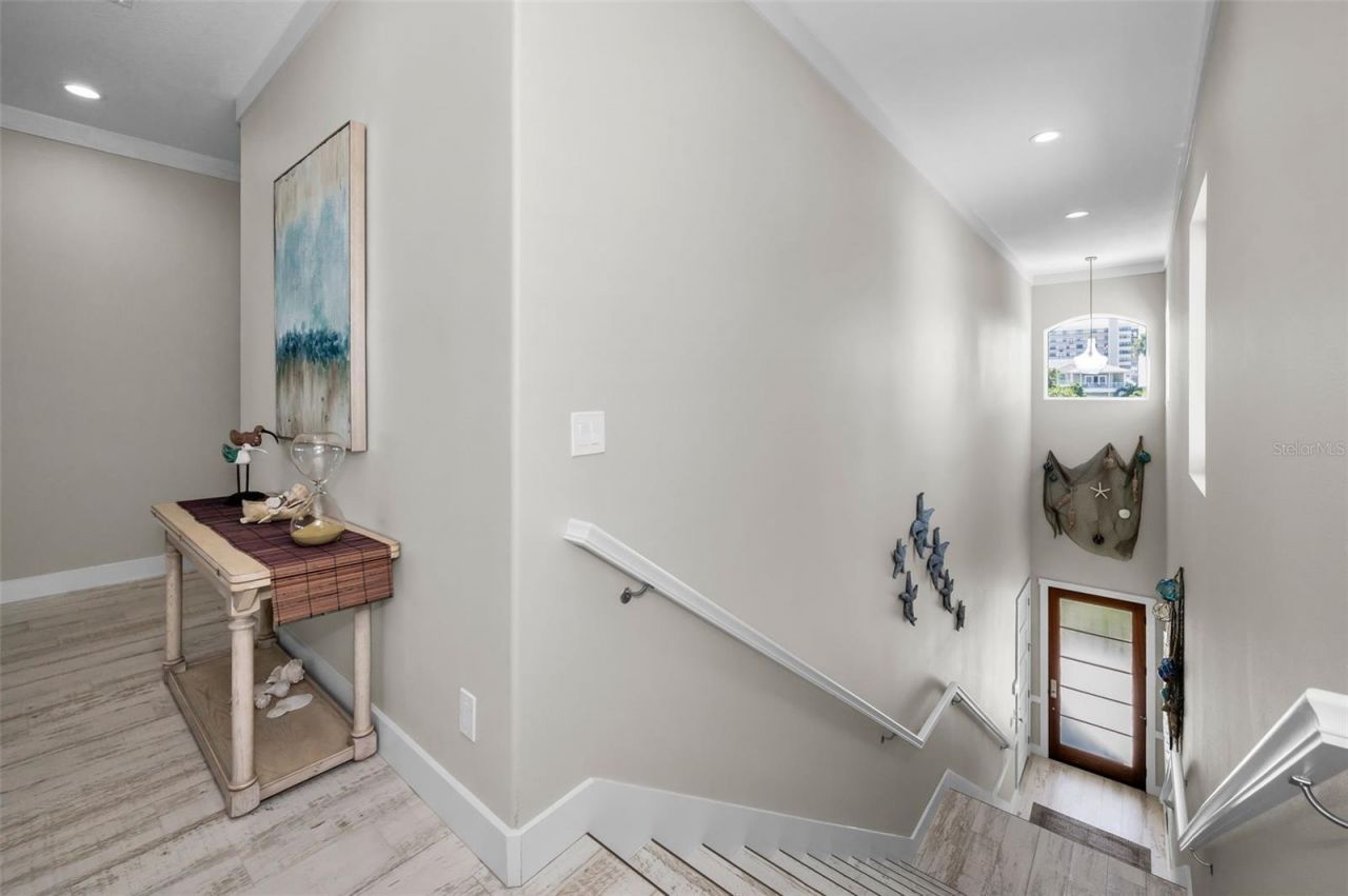 15459 2nd Street E, Madeira Beach, FL 33708 Photo