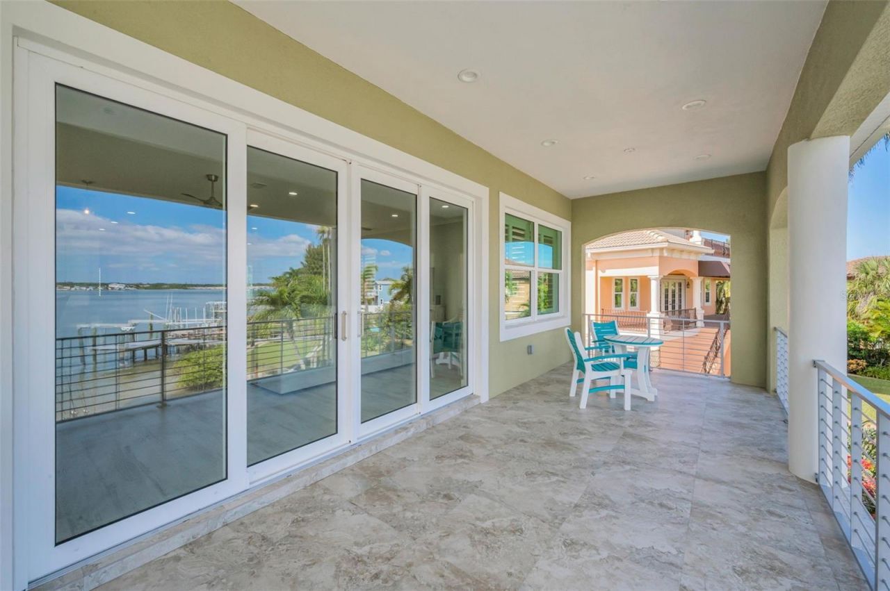 15459 2nd Street E, Madeira Beach, FL 33708 Photo