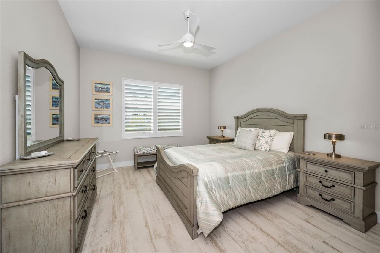 15459 2nd Street E, Madeira Beach, FL 33708 Photo