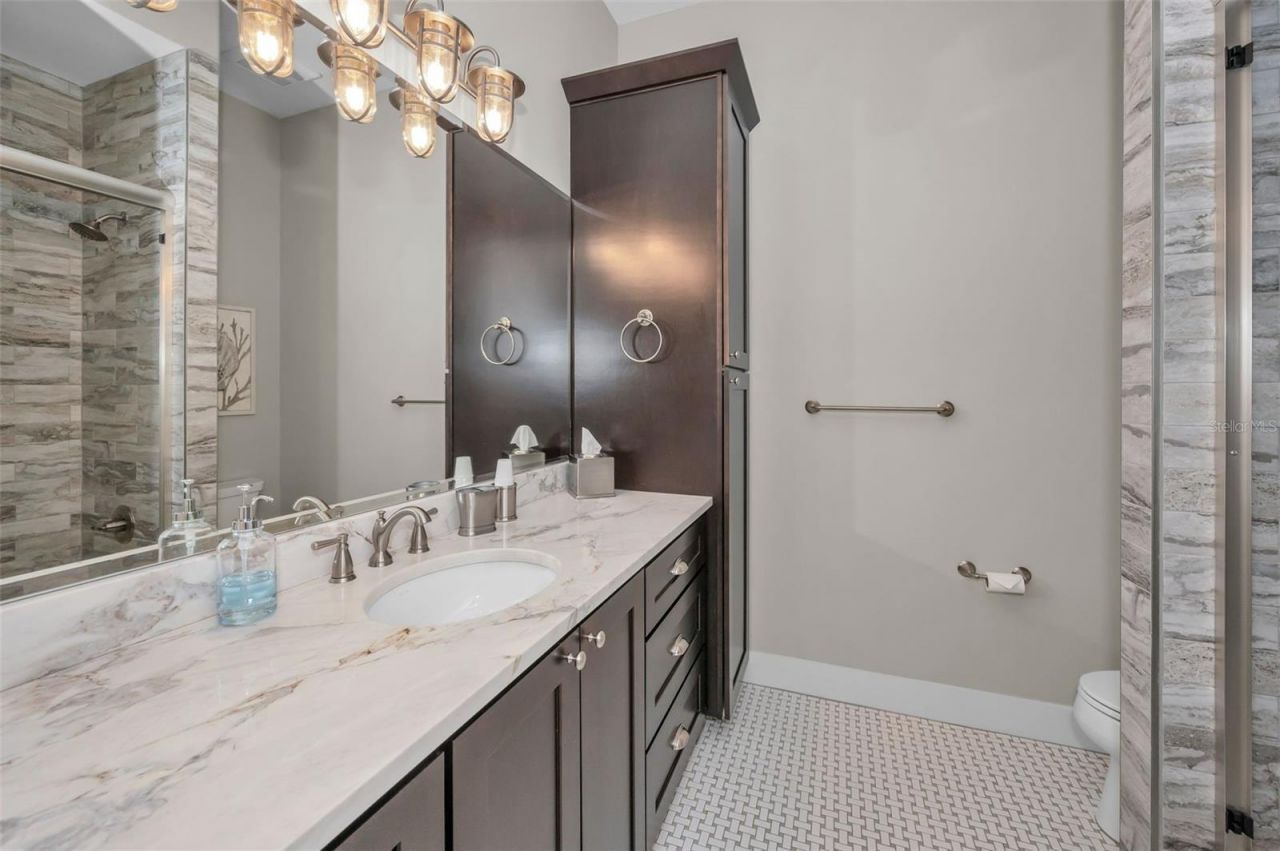 15459 2nd Street E, Madeira Beach, FL 33708 Photo