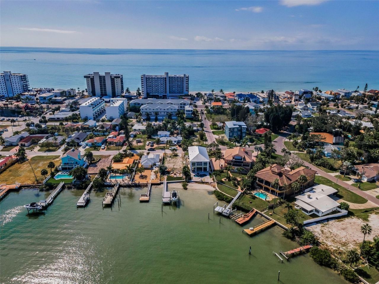 15459 2nd Street E, Madeira Beach, FL 33708 Photo