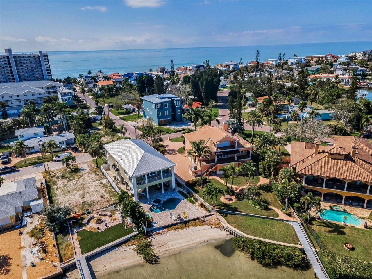 15459 2nd Street E, Madeira Beach, FL 33708 Photo