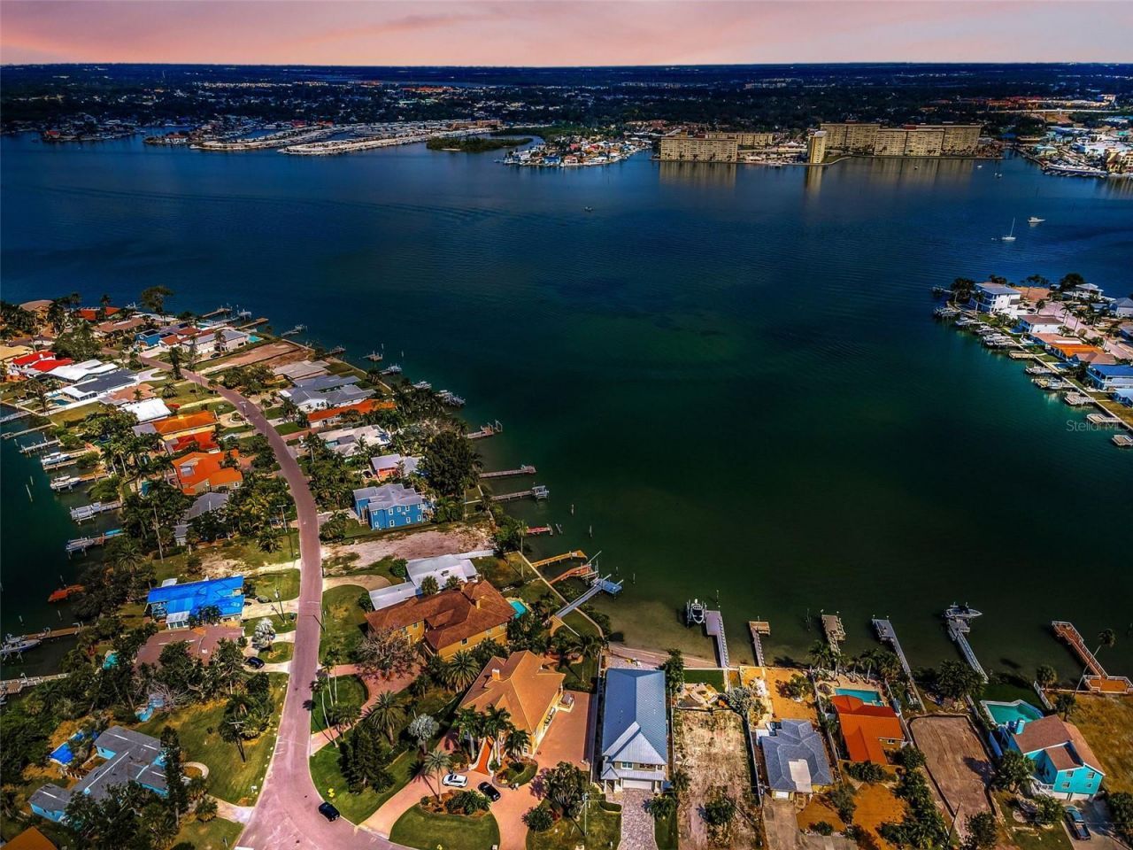 15459 2nd Street E, Madeira Beach, FL 33708 Photo