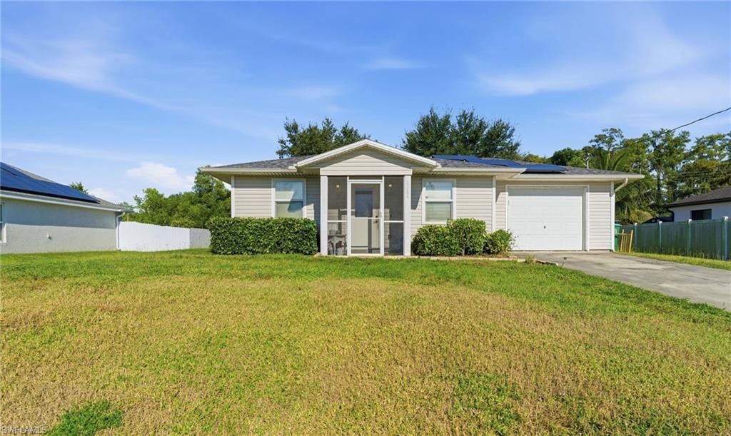 4151 Garden Blvd, Cape Coral, FL 33909 Photo