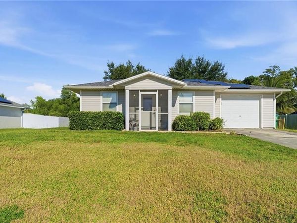 4151 Garden BLVD, CAPE CORAL, FL 33909